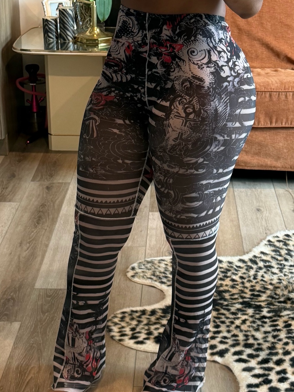 High-Waist Graphic Flare Leggings - Black with Pink Accents